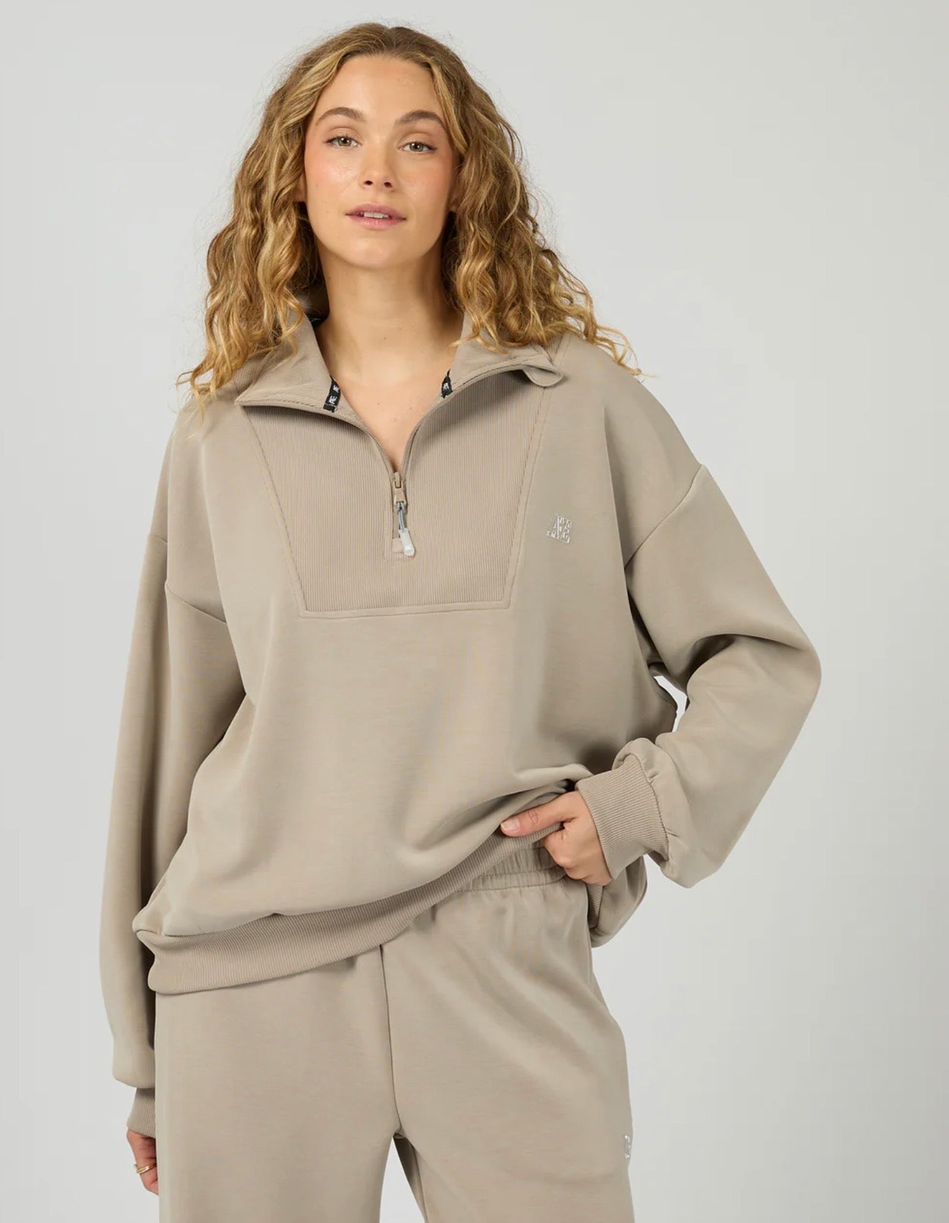 LUXE ACTIVE 1/4 ZIP