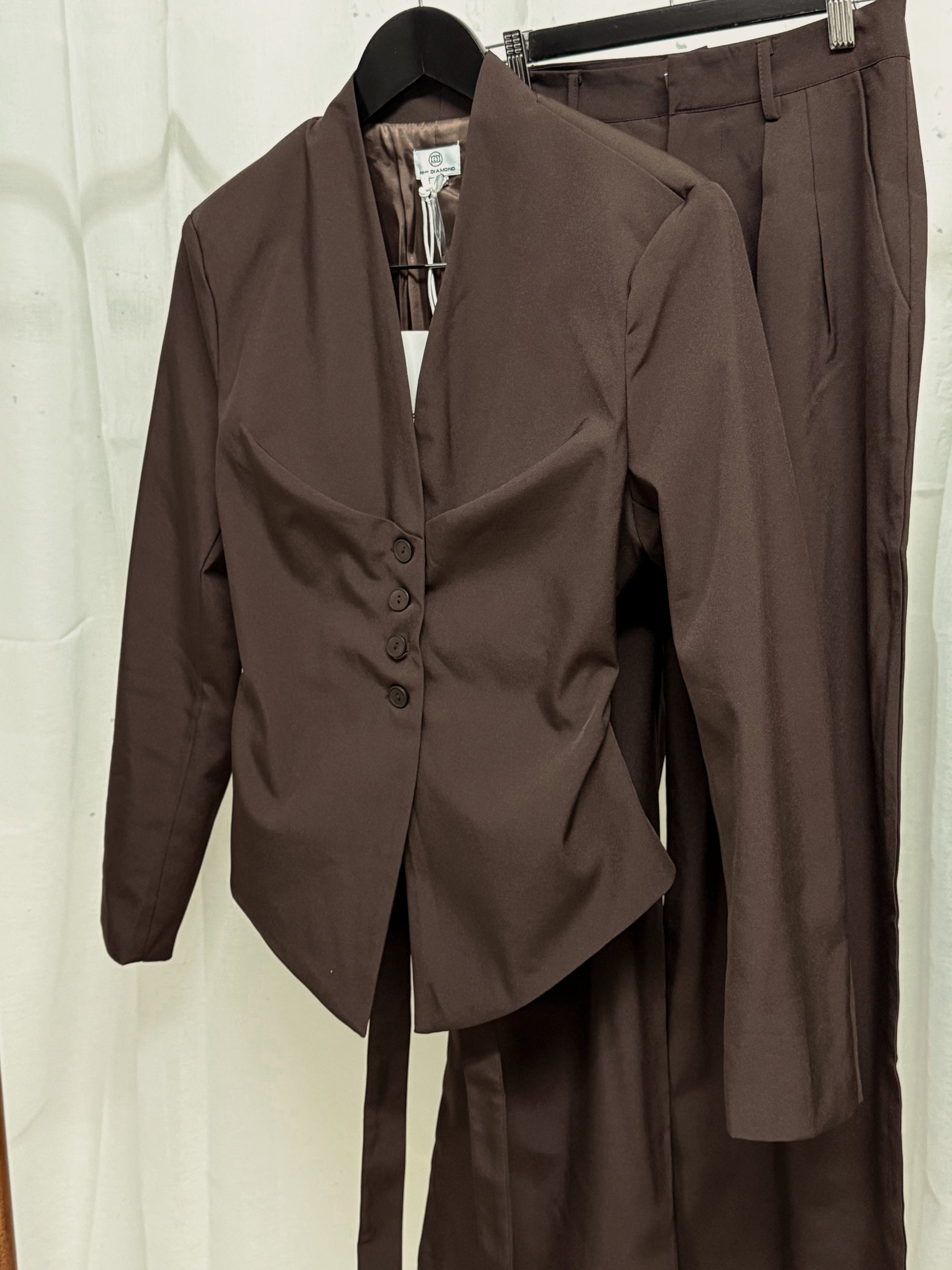 LARSA SUIT