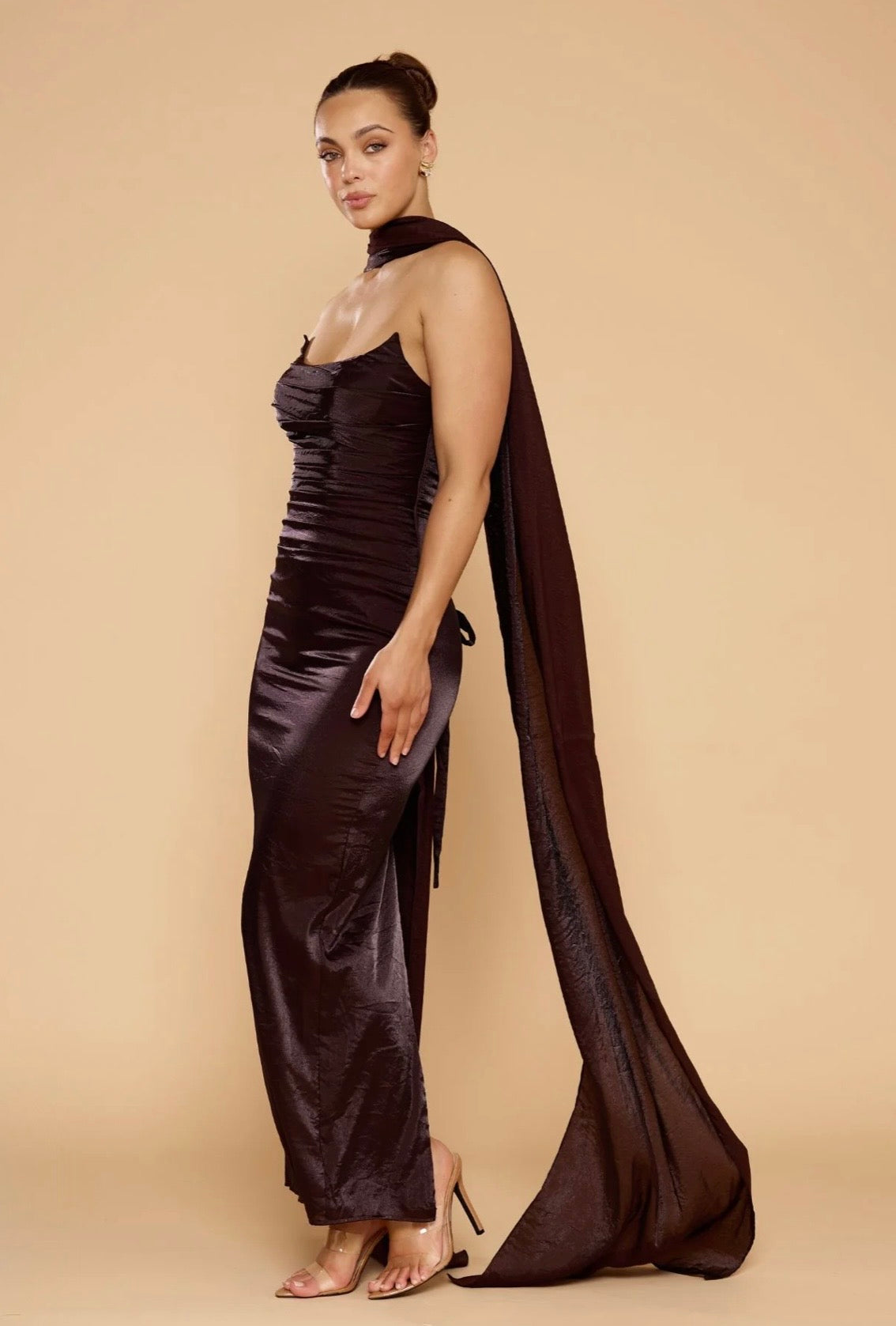 EVANGELINE STRAPLESS GOWN CHOCOLATE
