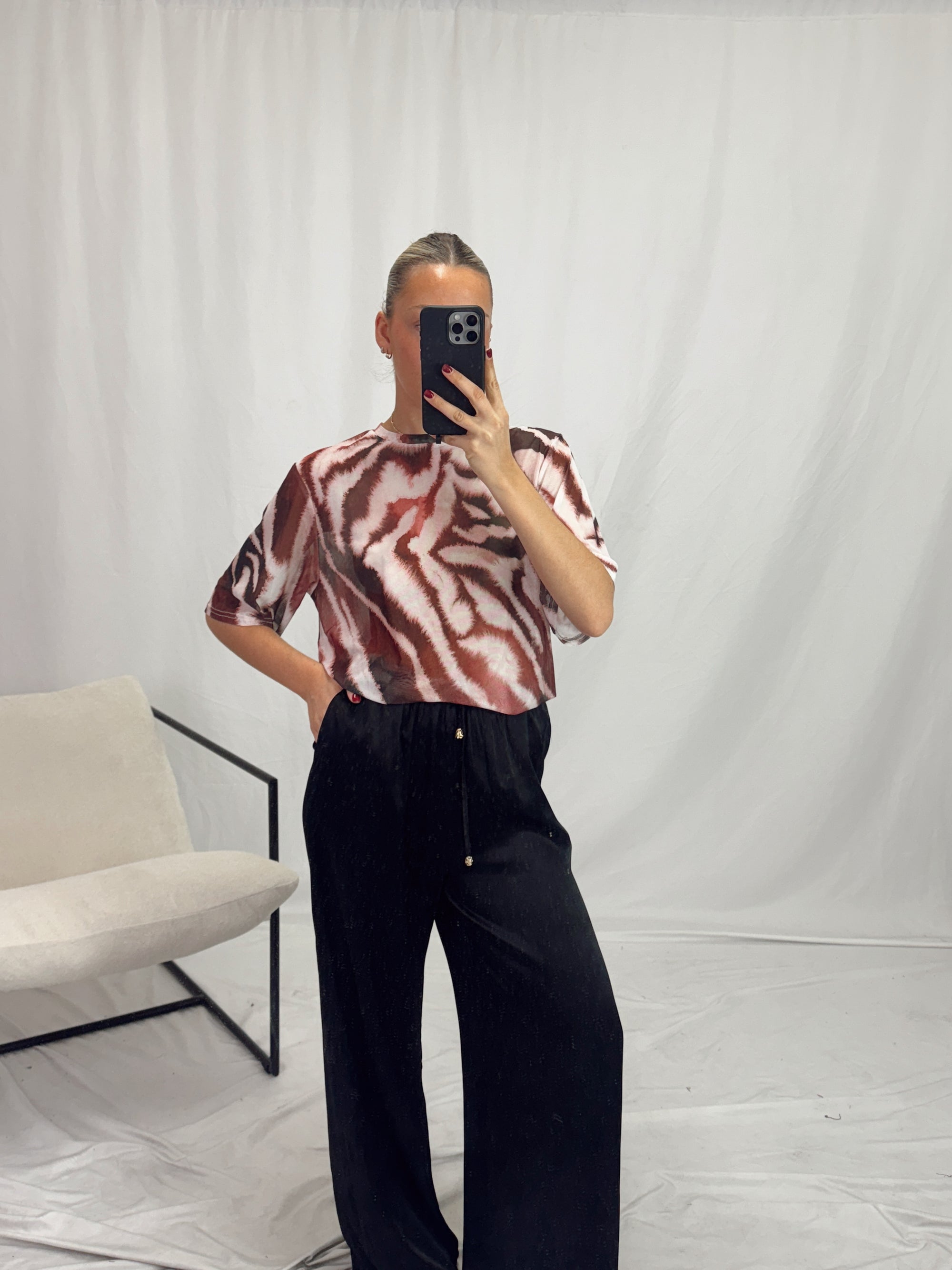 TYE SHIRT SLEEVE MESH TSHIRT