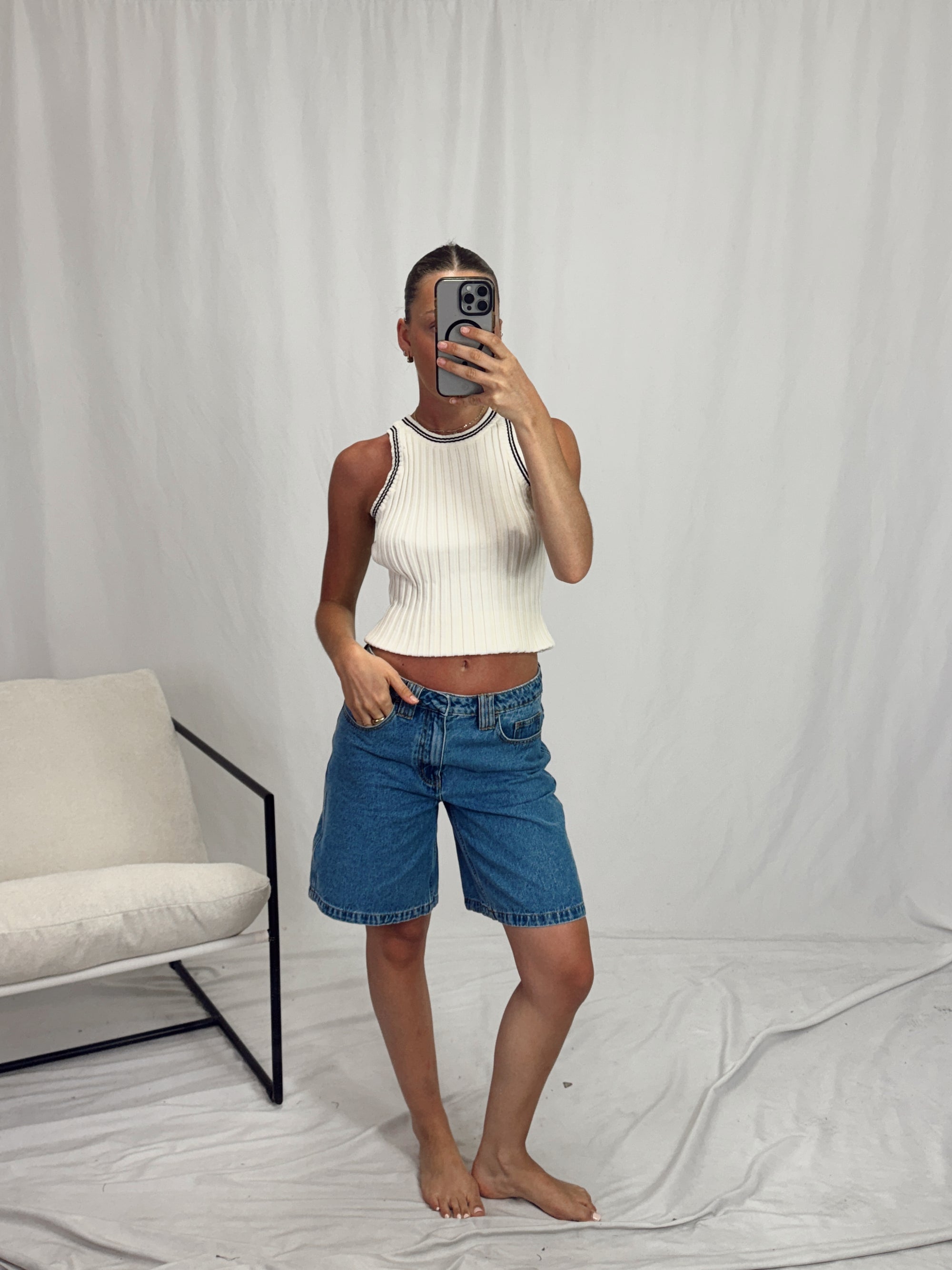 BECKY KNITTED TANK TOP.