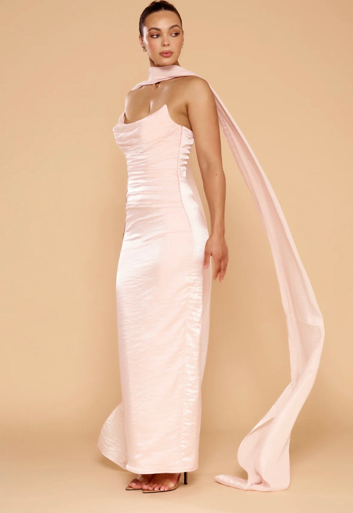 EVANGELINE STRAPLESS GOWN ICE PINK