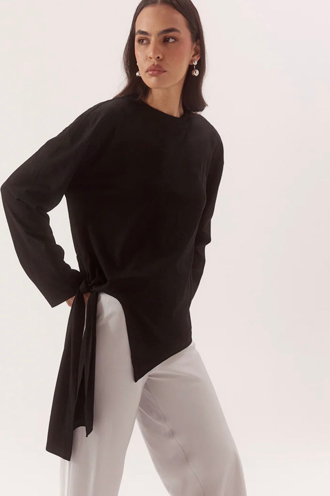 BLAKE LONG SLEEVE TEE