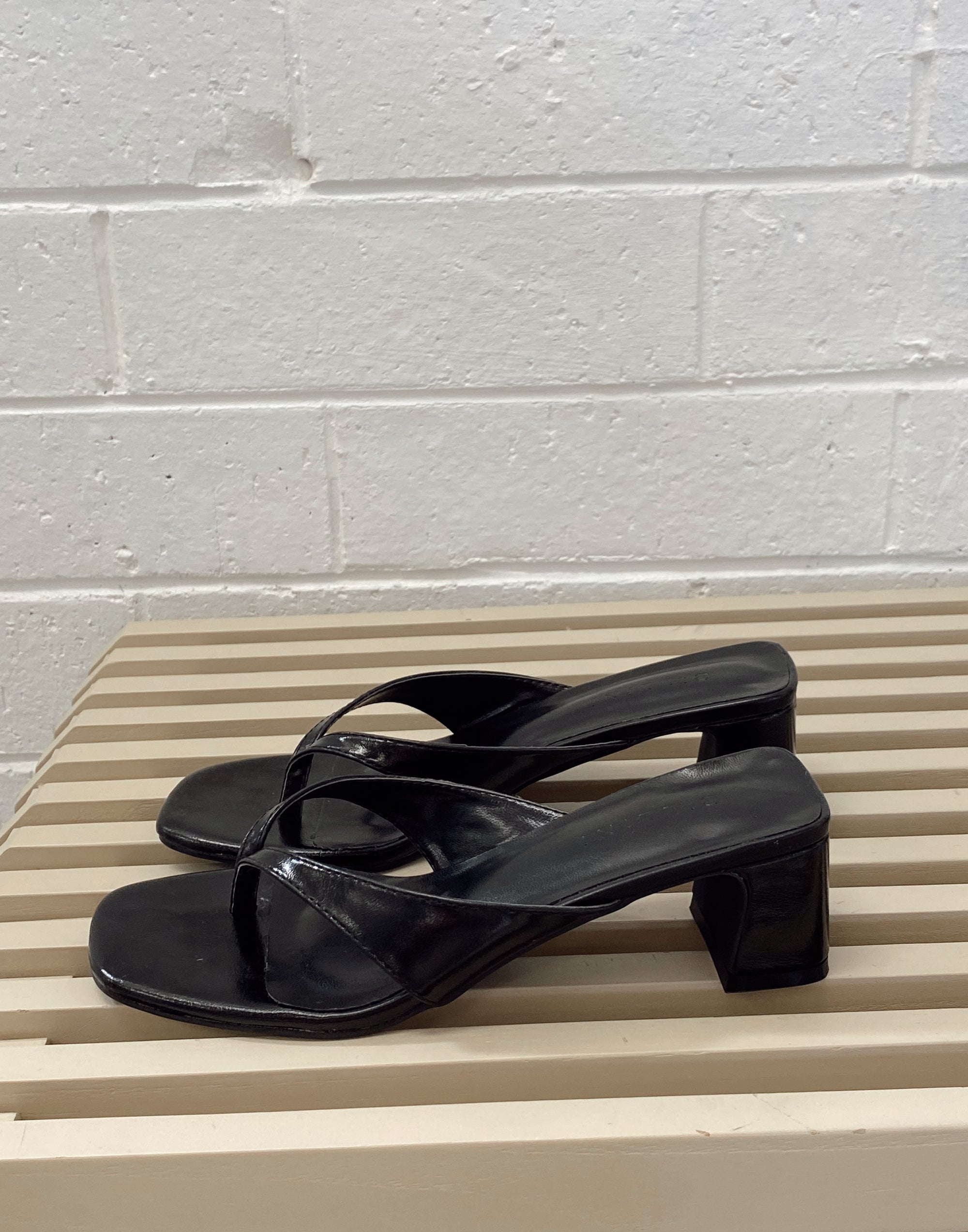 BILLINI DESEANA SHOE