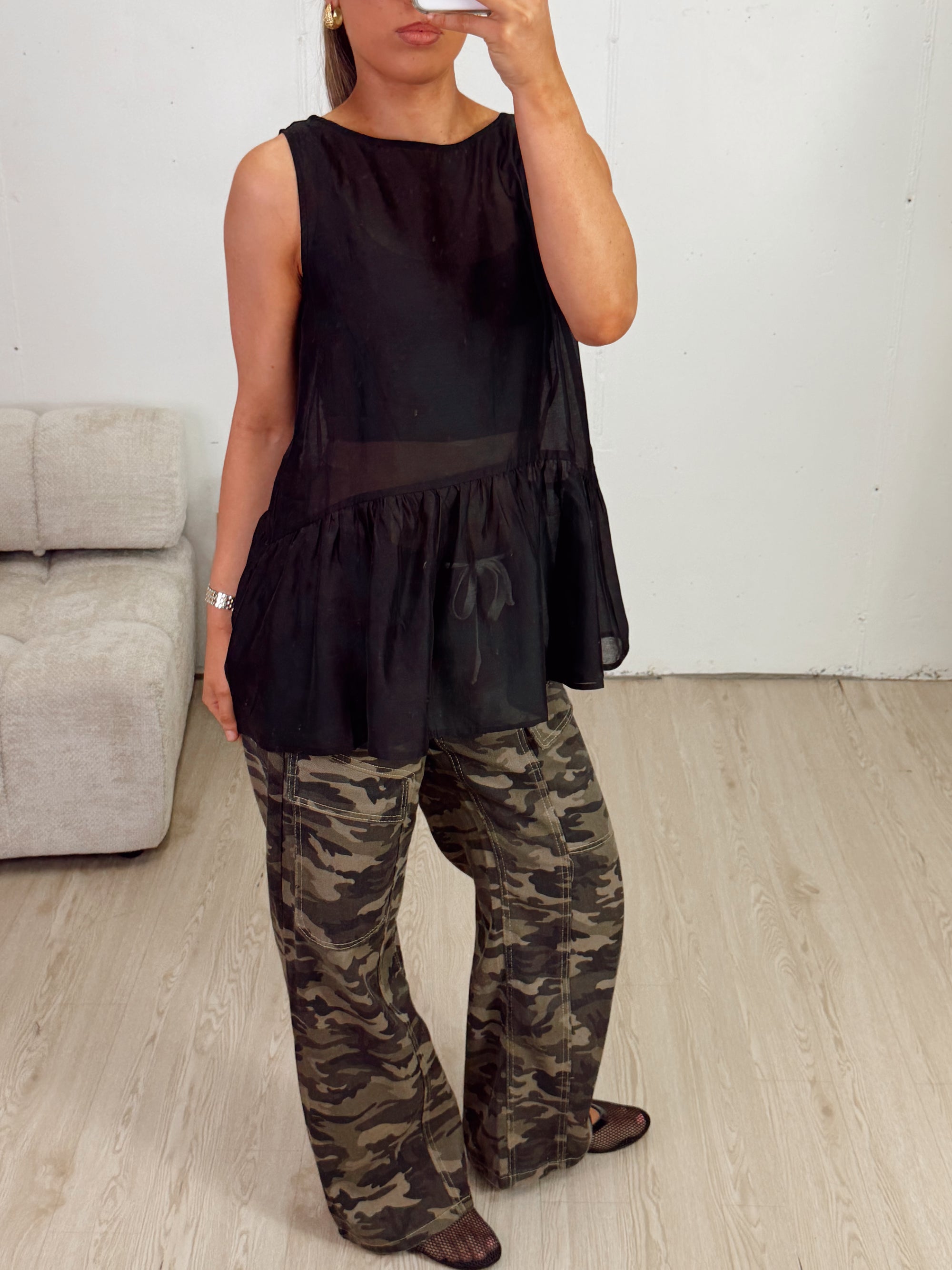 SARA CAMO PANT