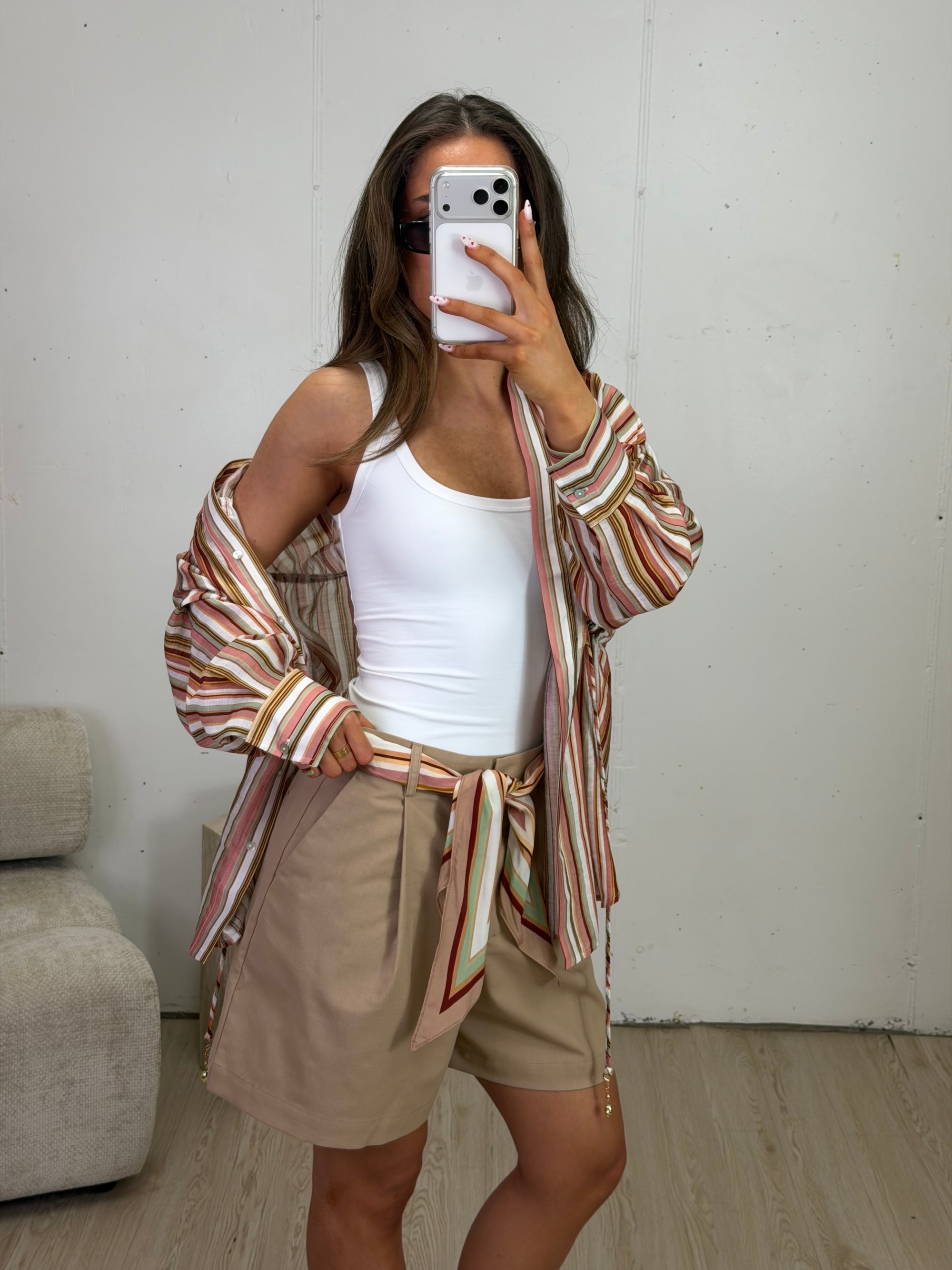 MIRABEL SCARF SHORT