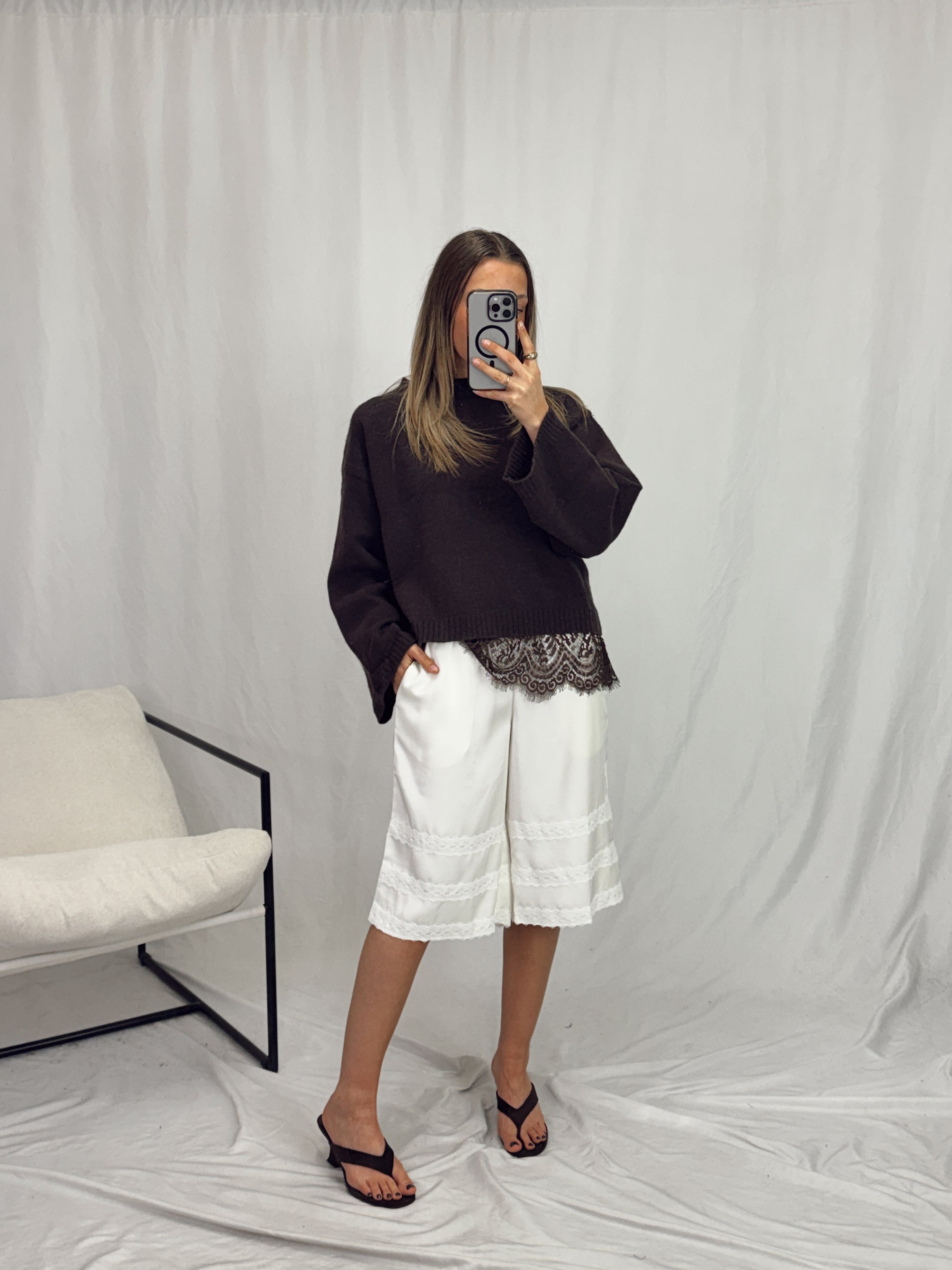 FRANKI LACE KNIT