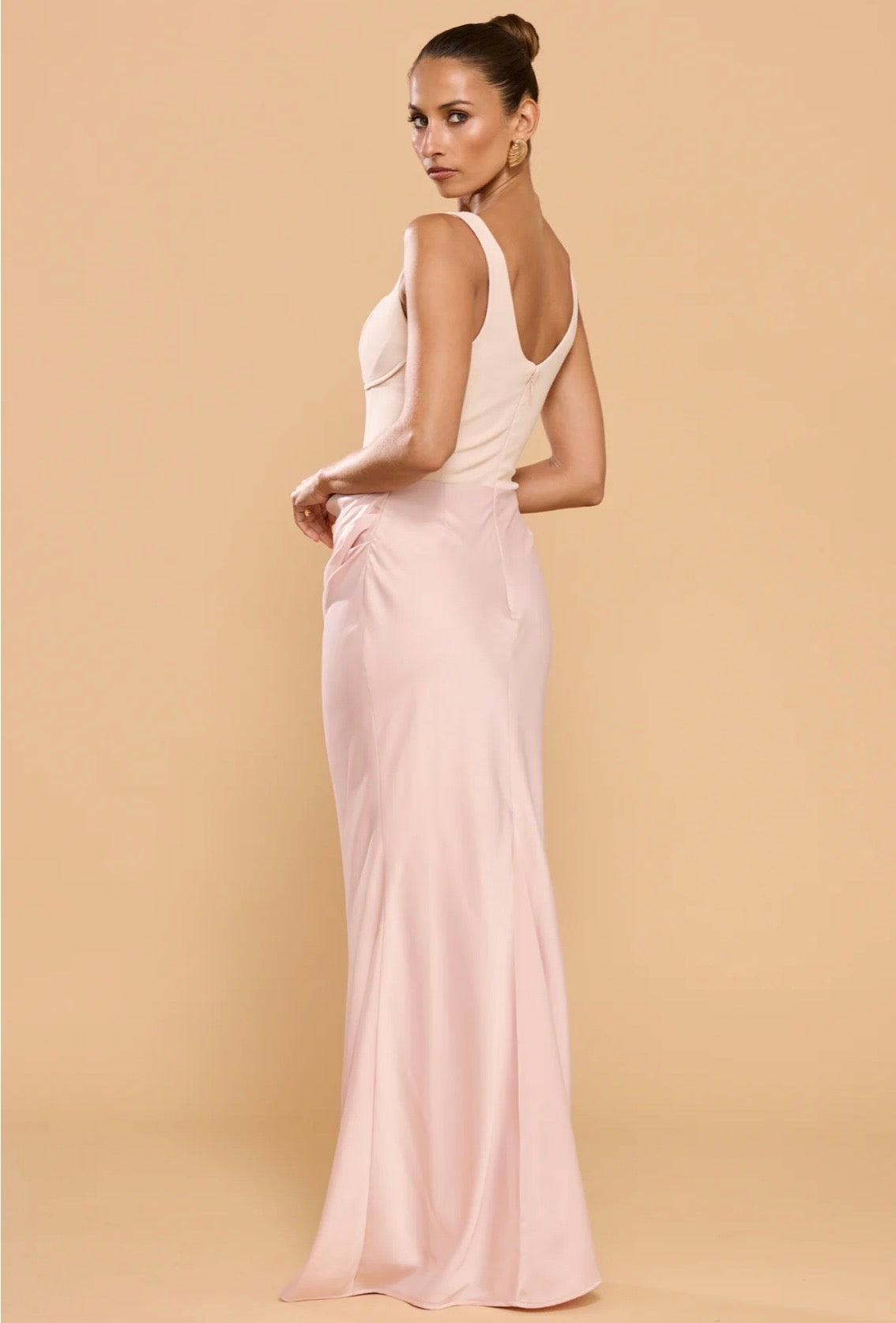 ELEANOR GOWN