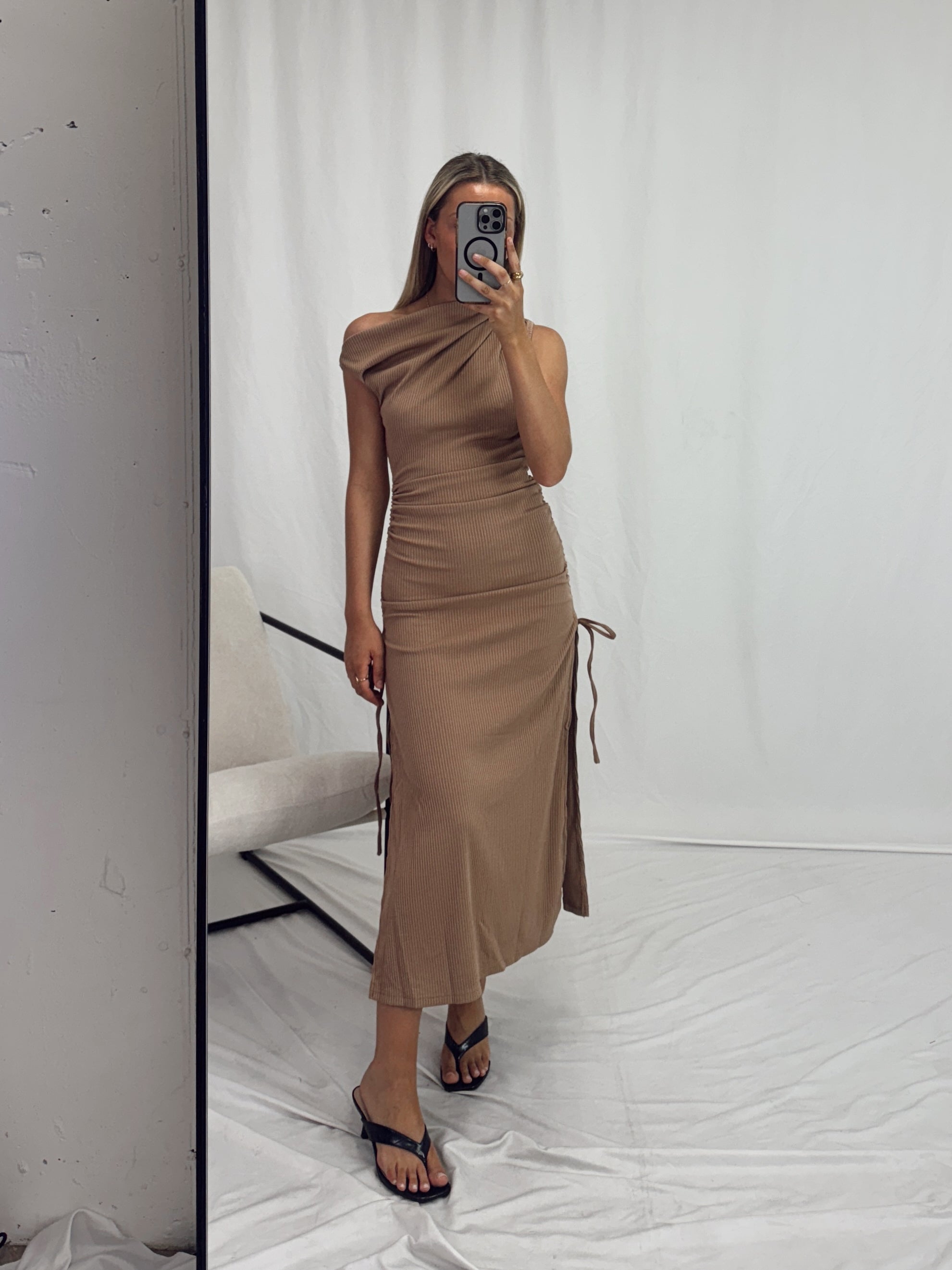 MARA DRESS