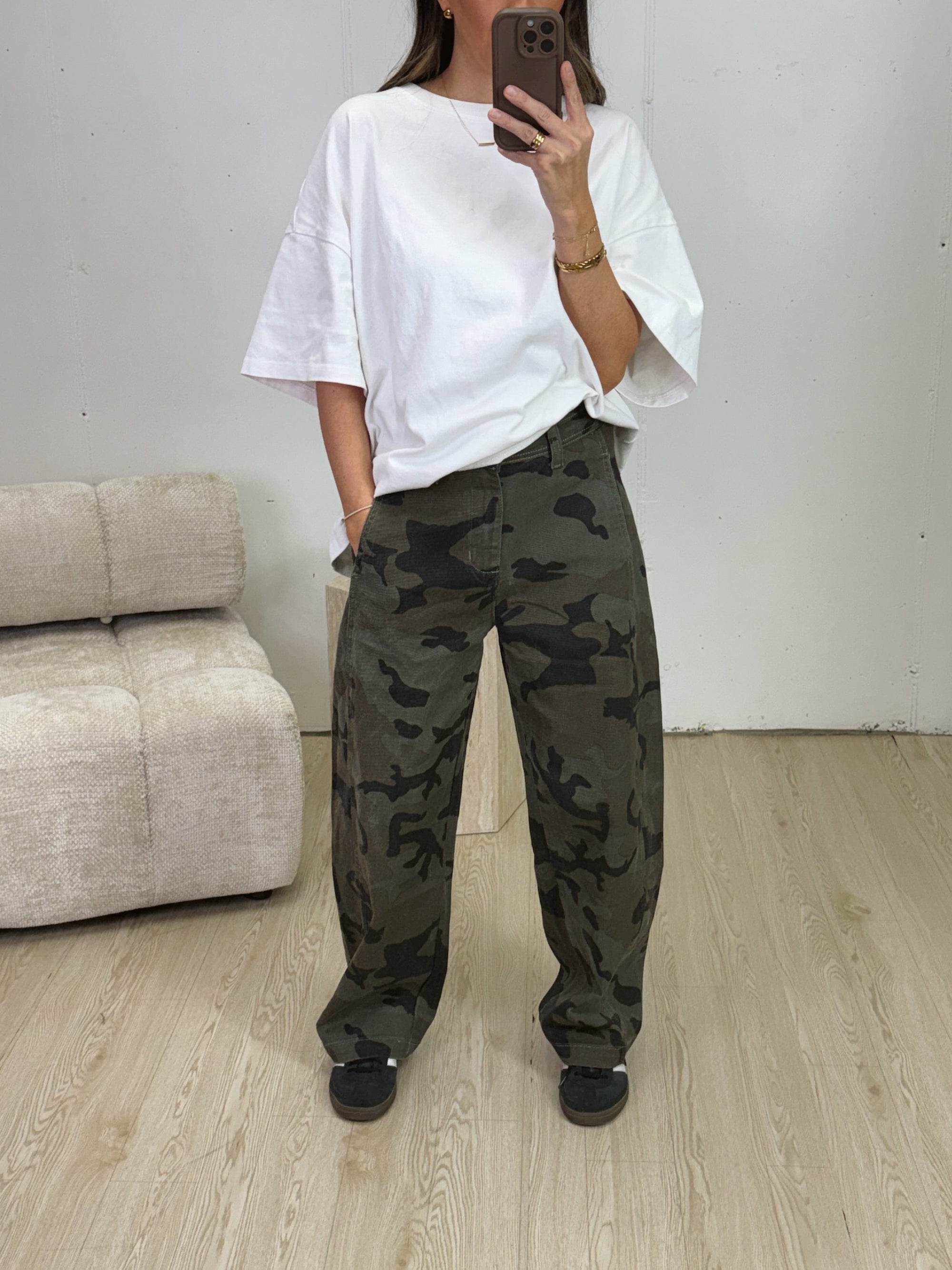 THE CAMO MOMENT JEANS