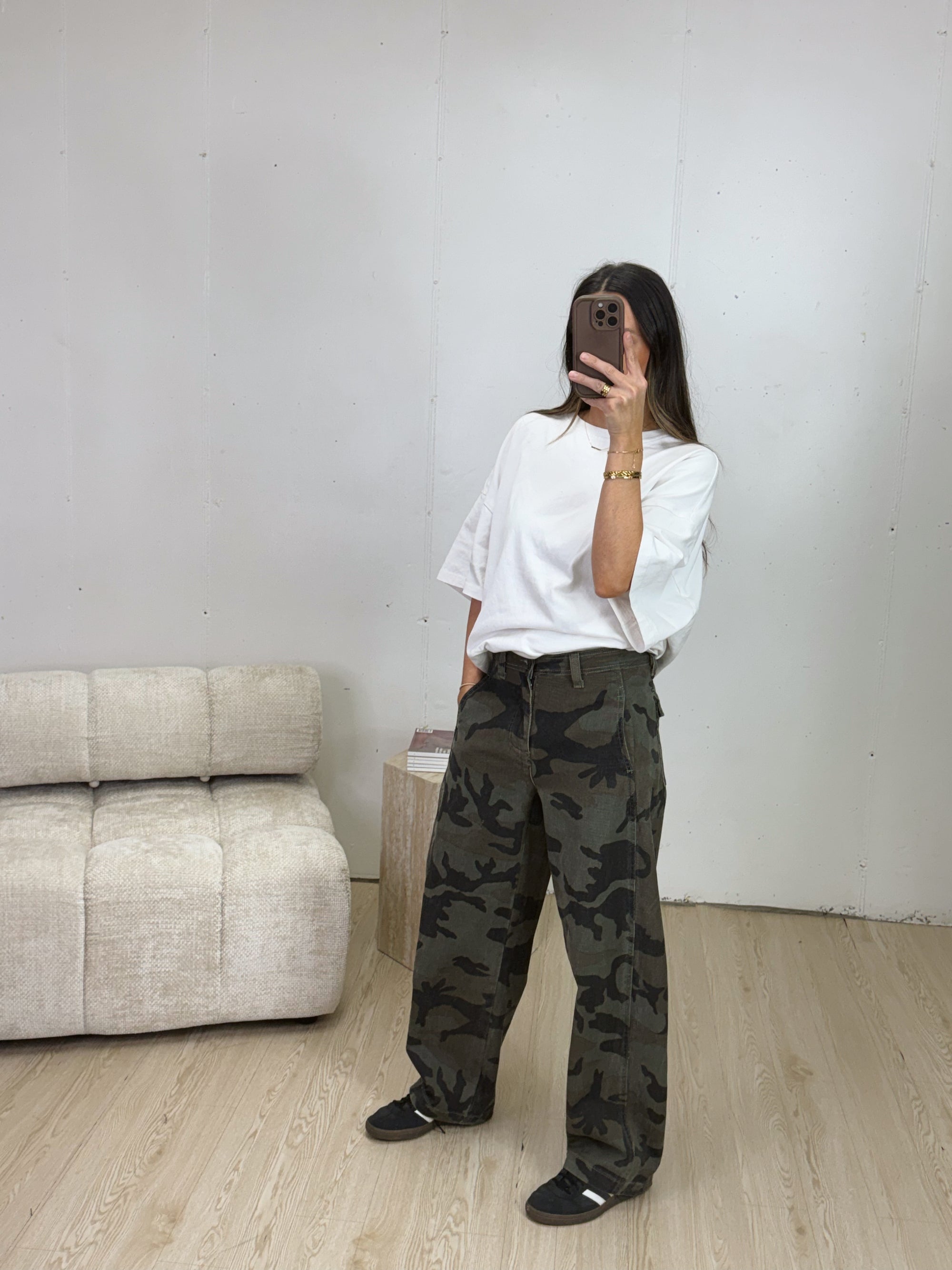 THE CAMO MOMENT JEANS