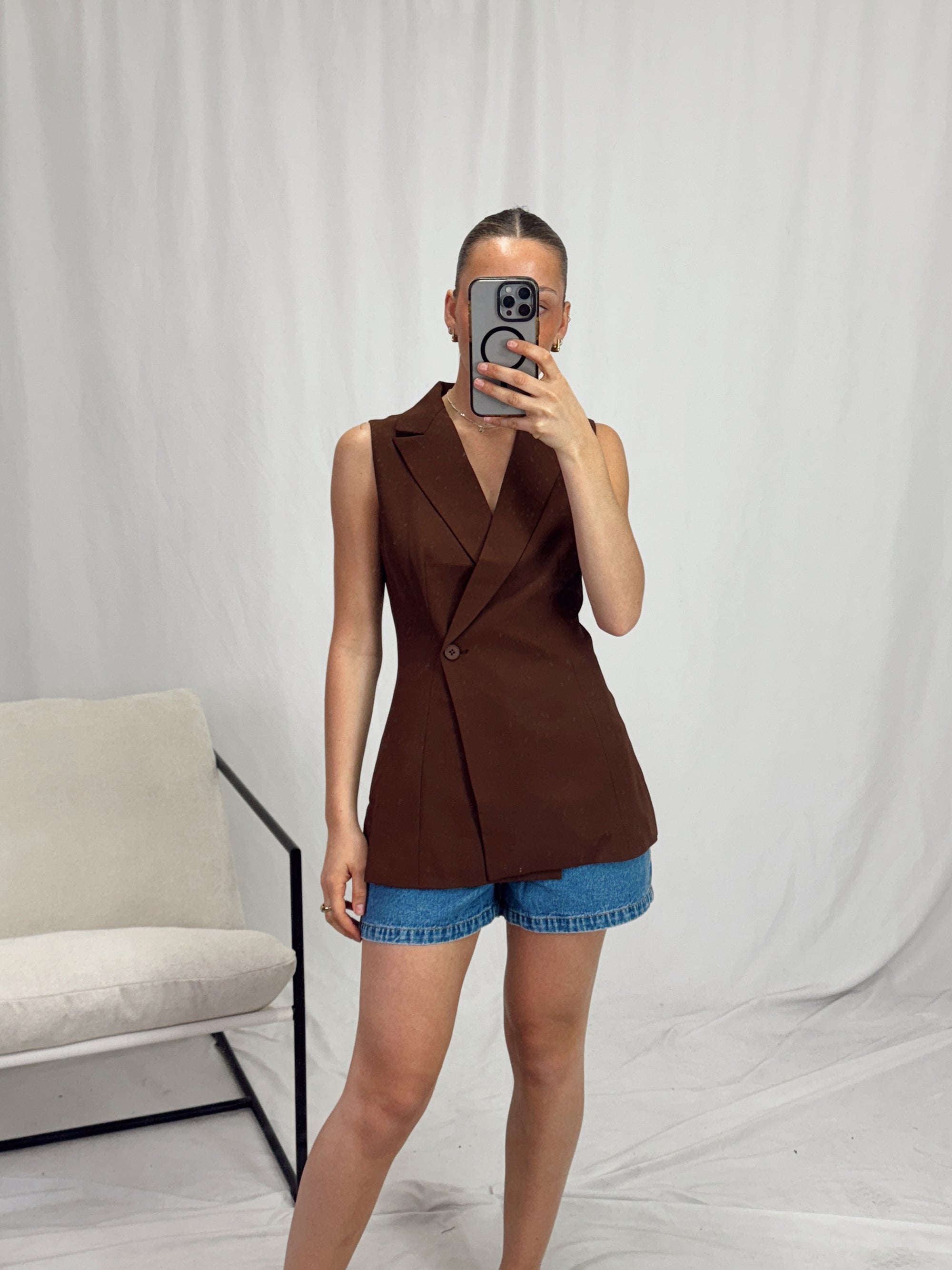 RHIANNA CHOCOLATE VEST