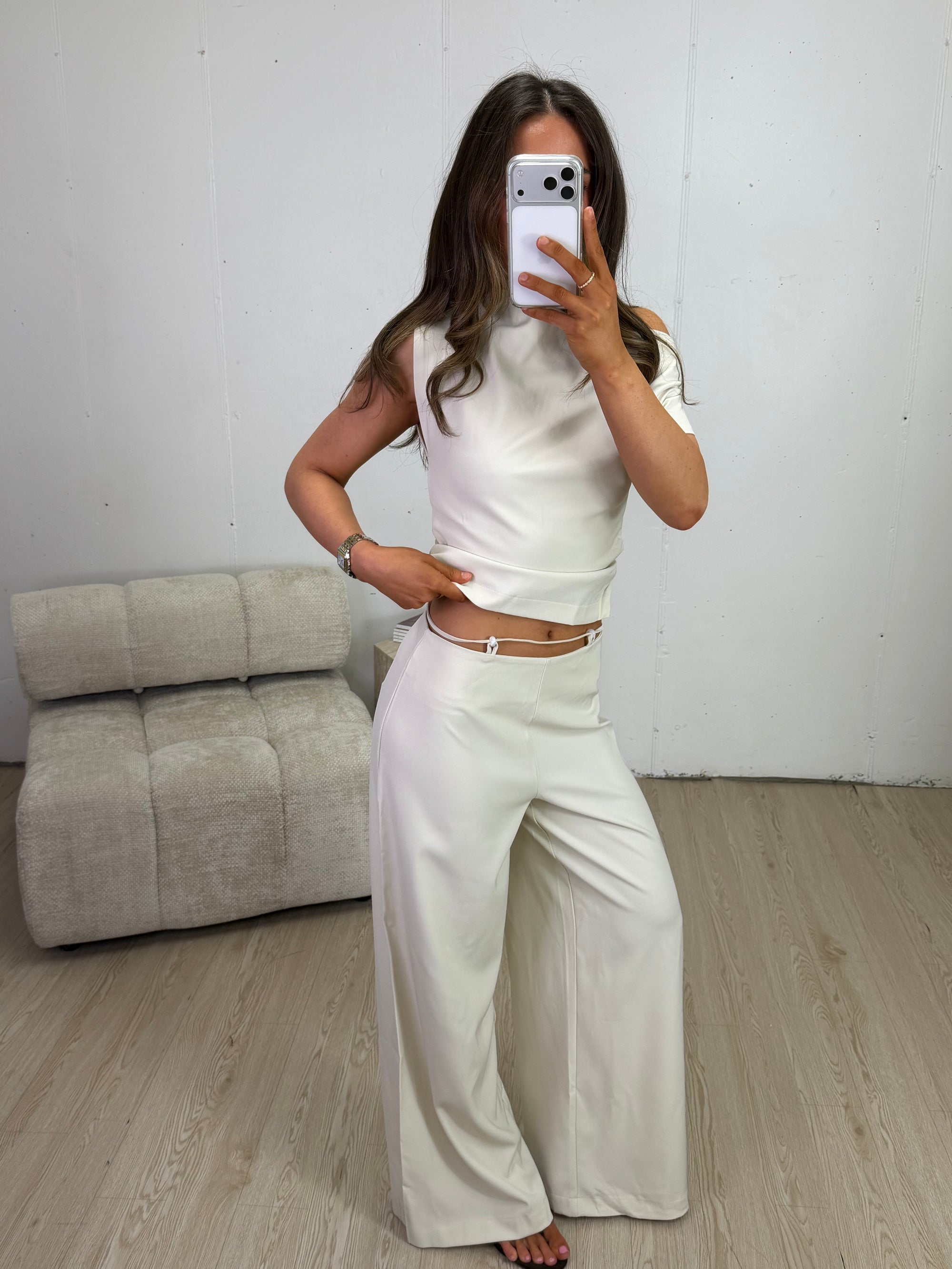 MONICA PANT