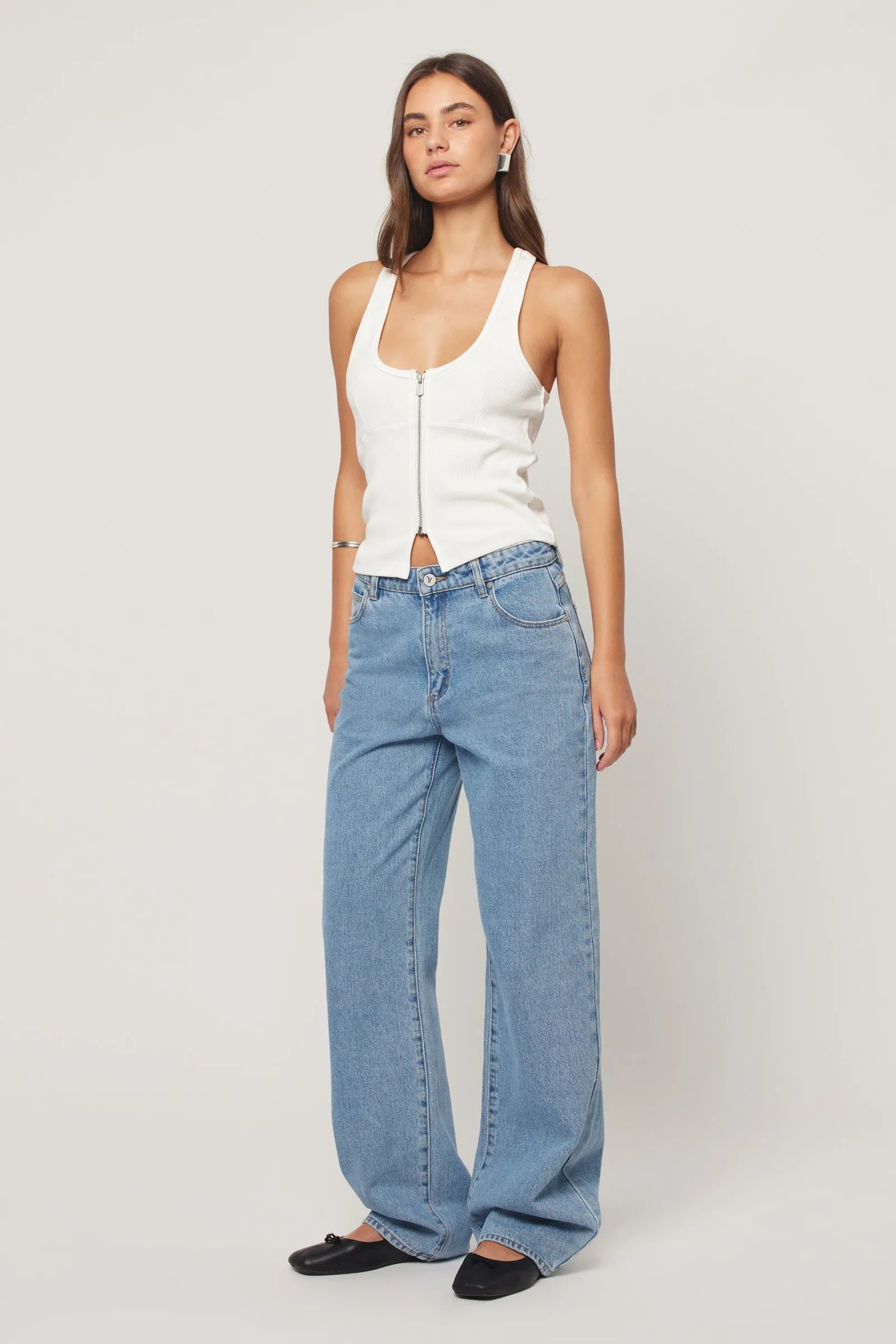 A BRAND 95 BAGGY GIGI