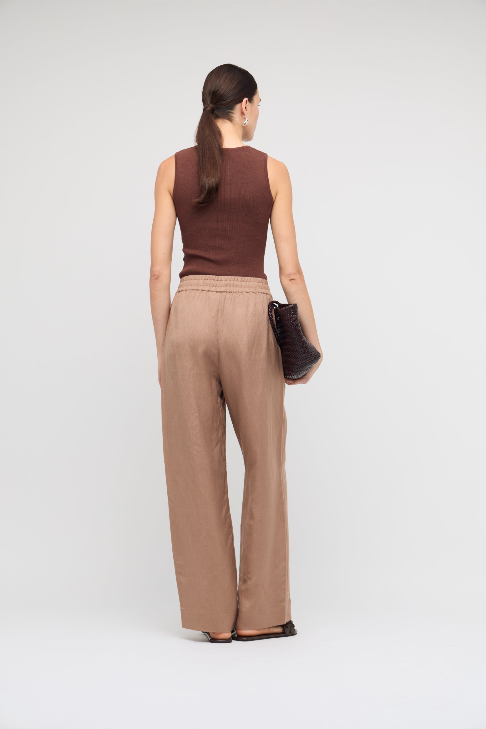 STAPLE ARDEN CUT OUT TOP