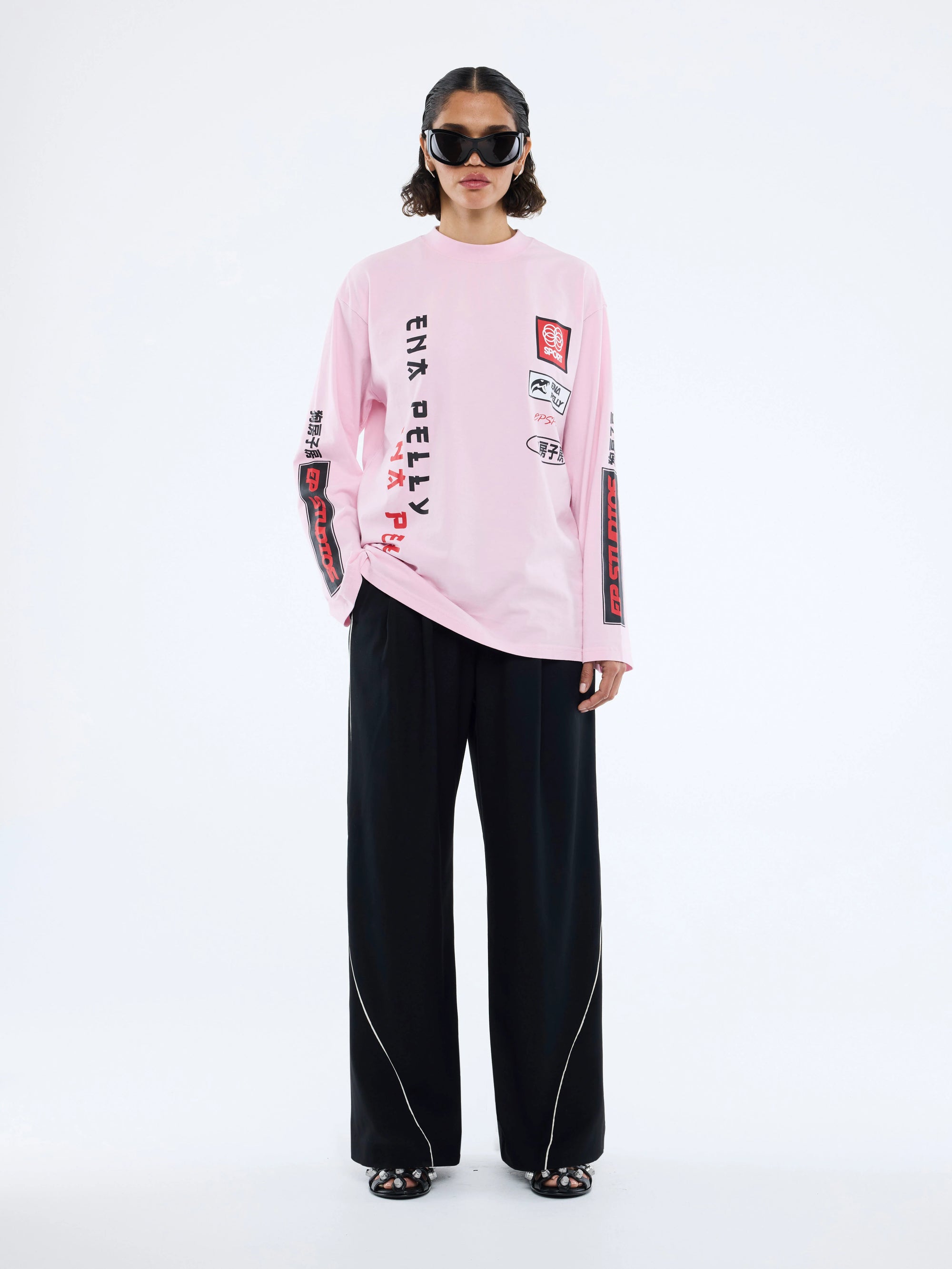 ENA PELLY STREET SIGNS LONG SLEEVE TEE