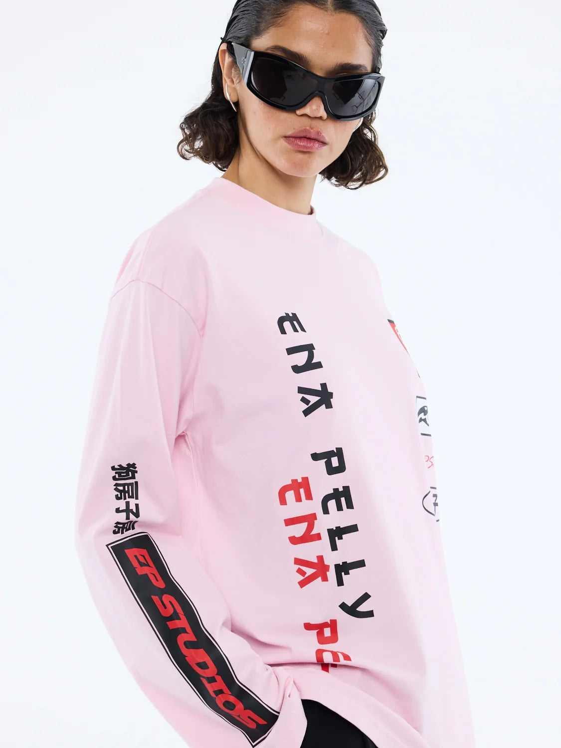 ENA PELLY STREET SIGNS LONG SLEEVE TEE