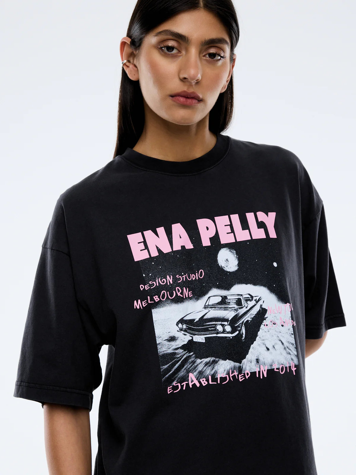 ENA PELLY VINTAGE CAR TEE