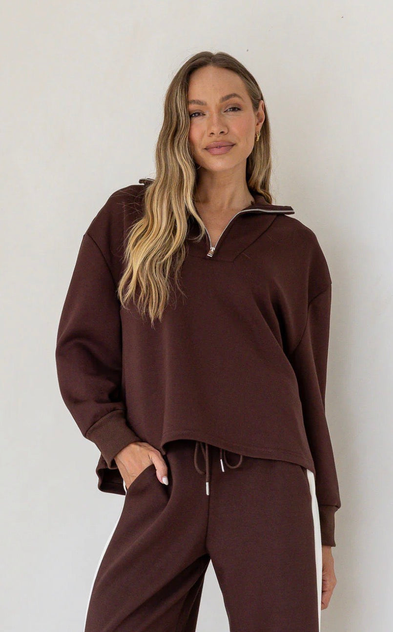 JATEA OFF DUTY 1/2 ZIP SWEATER