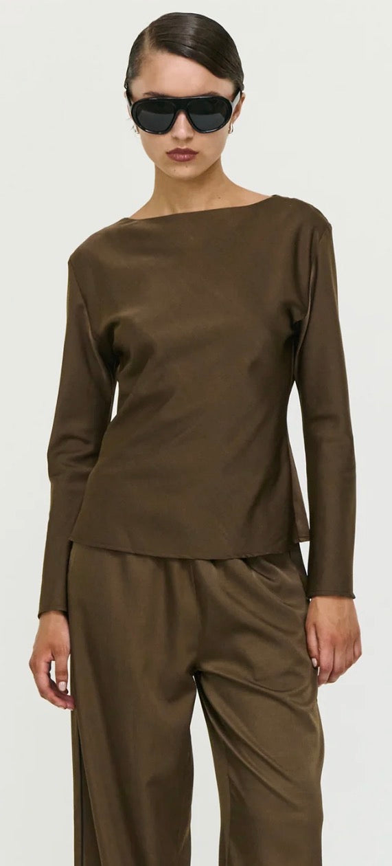 ESPERSSO BIAS CUT BOAT NECK TOP