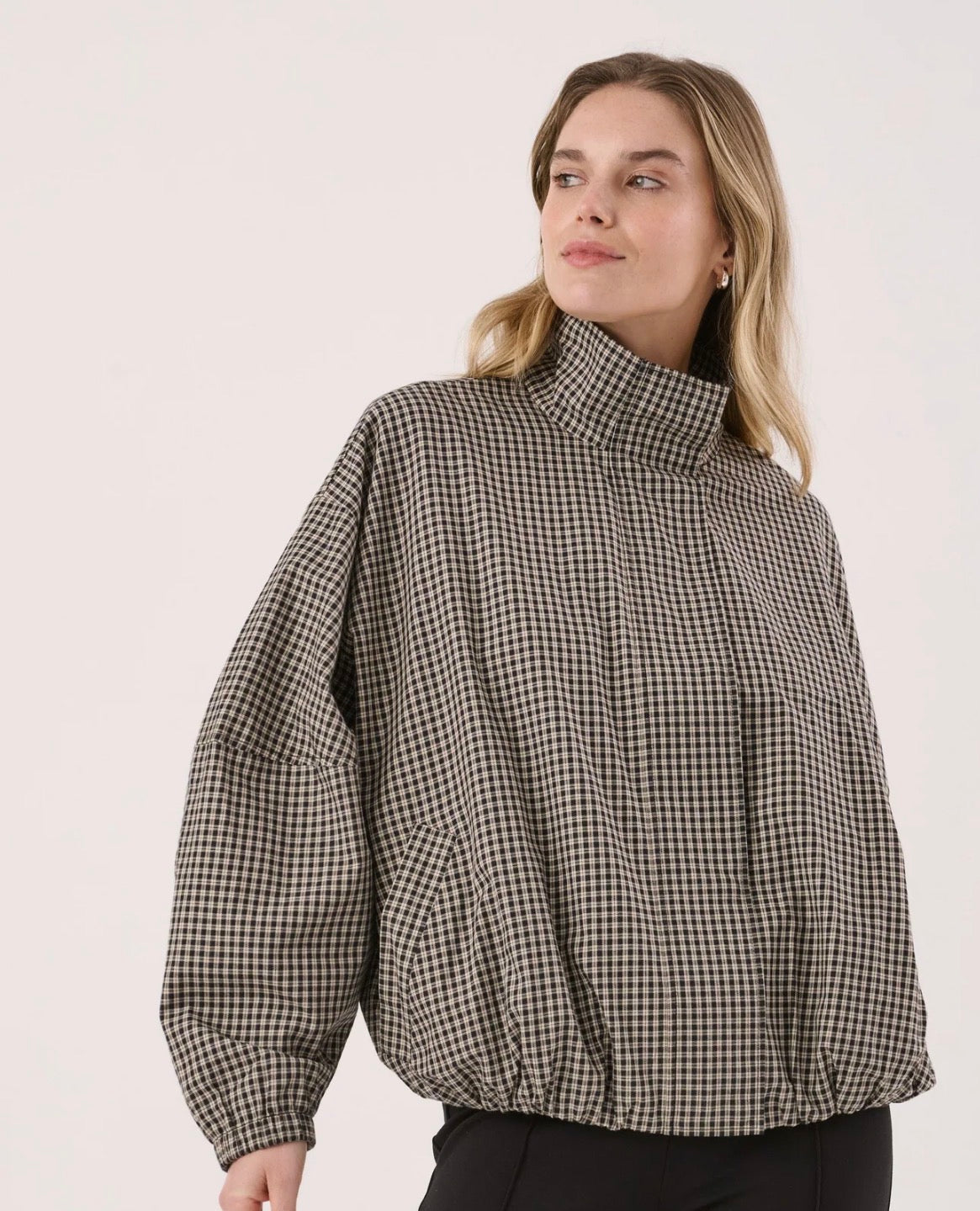 SAMMIE BOMBER