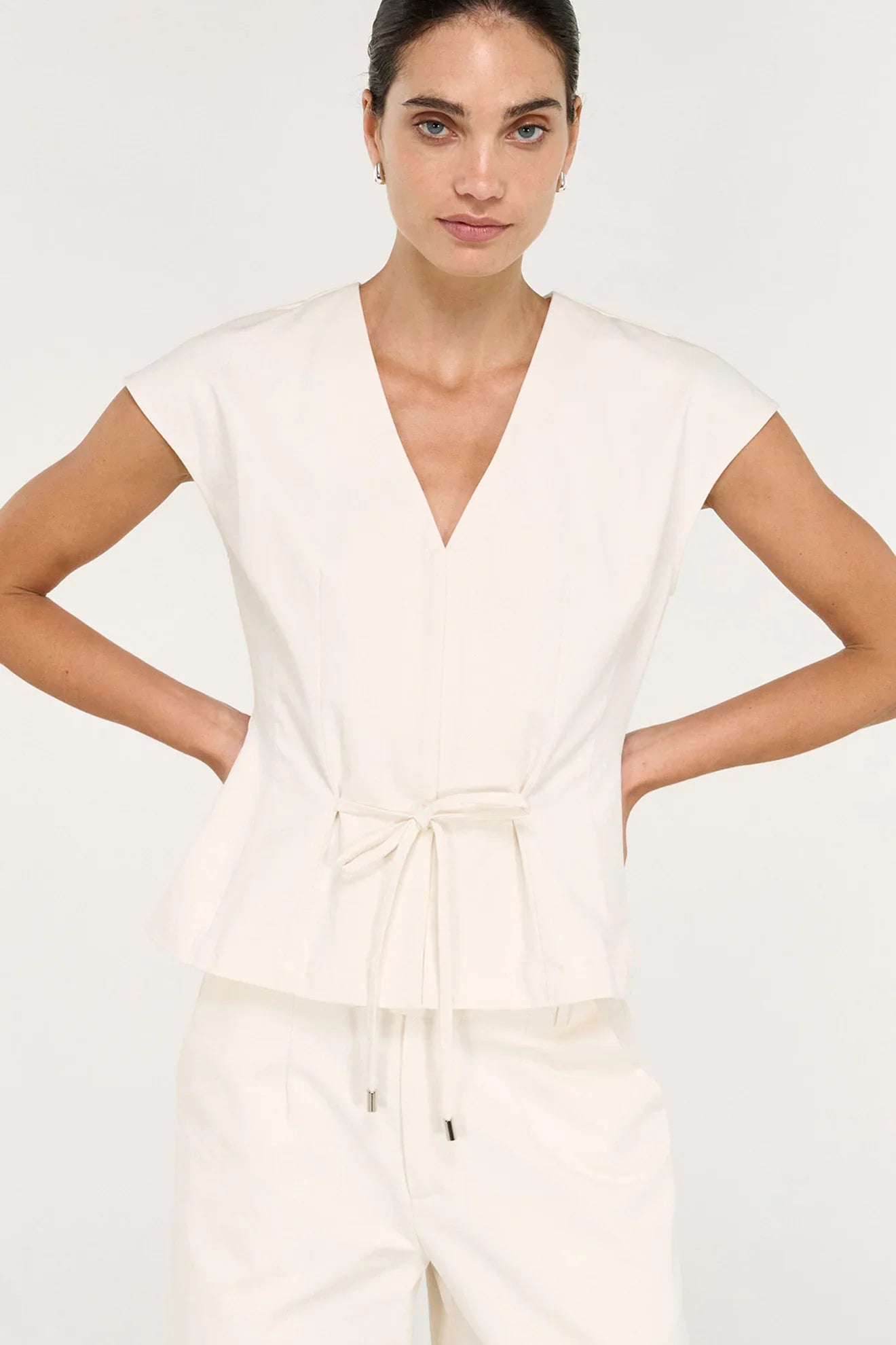 STAPLE ROSELLE TIE FRONT TOP