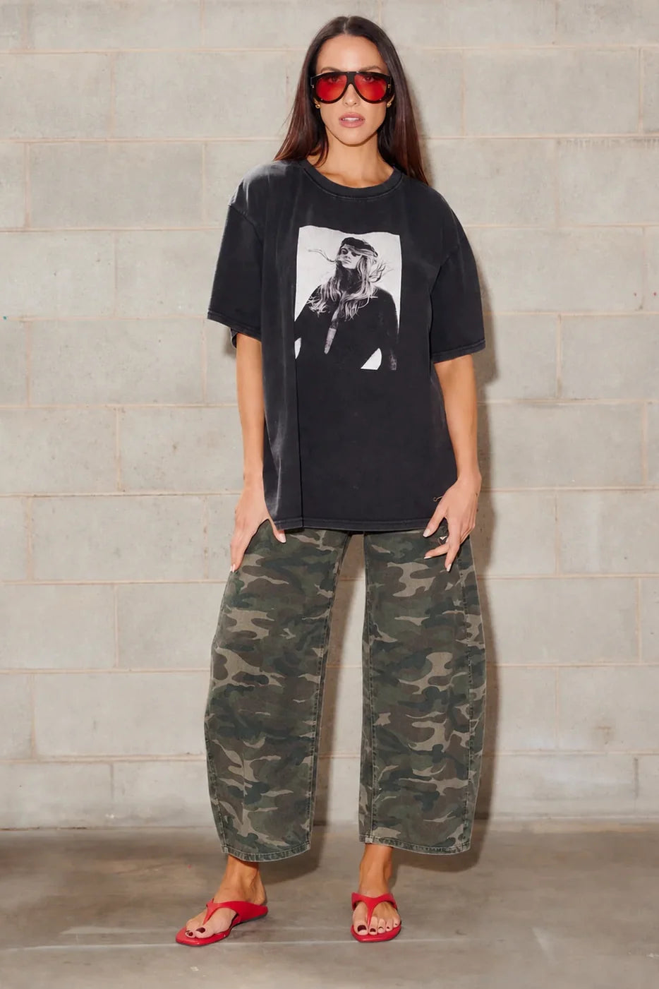 PEACH AND PARLA CAMO BARREL JEANS