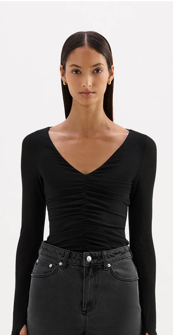 NUDE LUCY GIGI TOP